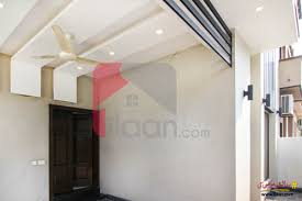 As far as the ground floor is concerned, the plan opens up to a bedroom on the left of your living room. 5 Marla House For Sale In Block B Phase 5 Dha Lahore