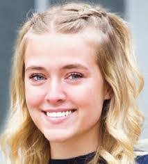 Kami Baker's Instagram, Twitter & Facebook