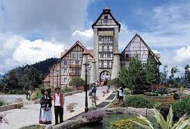 Senarai tempat pelancongan menarik di pahang, malaysia. Berjaya Colmar Tropical Bukit Tinggi Tour Call4tours