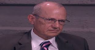 Advocate' attorney sued dirt lot by mistake