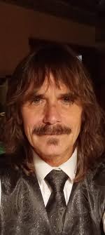 Introduction and photo sharing