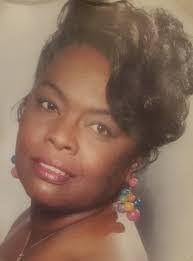 Peggy Baxter's Instagram, Twitter & Facebook