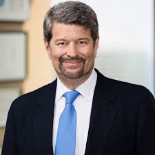 Professionals — Perelson Weiner