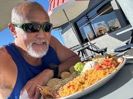 You know them. That friend who goes to the gym but won't eat right Give Give