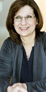 SCHÖN, SIE KENNENZULERNEN… MARION BRINK