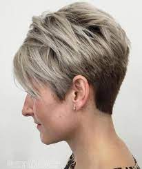 Silver gray ombre hair color ideas for short hair managed to supplant the burning red, cold blue and extravagant purple hair dye. 30 Short Ombre Hair Options For Your Cropped Locks In 2021