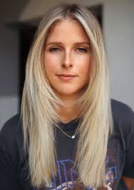 Kelsey Charest (kelseycharest)