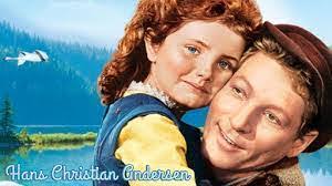 Antonia Tezeno's Instagram, Twitter & Facebook