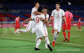 Turnamen asosiasi sepak bola (soccer) pada olimpiade musim panas 2020 dijadwalkan digelar pada 21 juli hingga 7 agustus 2021 di jepang. Ql5tmbwfqgfowm