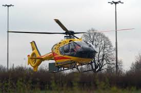 Około godziny 15.30 doszło do zderzenia na wysokości cmentarza komunalnego na jezdni w kierunku sosnowca. Wypadek Na Dk 86 W Katowicach Kierowca Wjechal W Drzewo Ladowal Smiglowiec Lpr Polska Times