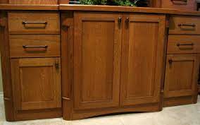 Darken Oak Kitchen Cabinets Google Search Shaker Style Kitchen Cabinets Oak Kitchen Cabinets Oak Cabinets