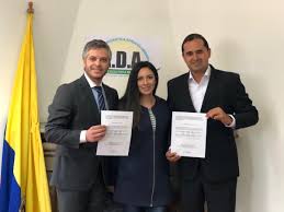 Una revista de espectáculos publicó esta información, pero. Andres Tovar Forero On Twitter Finalizando La Tarde De Ayer Recibi De Manos De La Dra Dora Marcela Chamorro Delegada Departamental Cundinamarca El Segundo Coaval Para La Alcaldia De Madrid Ahora Por