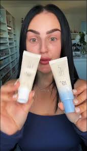 This is crazy ??? THATS HOW SHE BUTCHERED THE HUDA REVIEW . NOT SLICK  MIKAYLA .