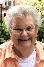 Luann Evans's Instagram, Twitter & Facebook