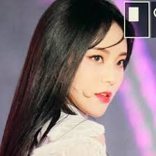 Black Haired Jinsoul Kpop Girl Groups Kpop Girls Korean Girl Groups