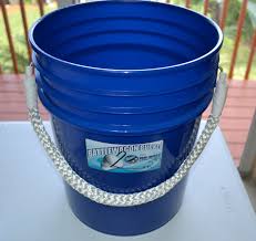 Save money online with rope handles deals, sales, and discounts january 2021. Battlewagon Bucket 5 Gallon Blue With White Rope Handle Bucket Blue White 42 99 America Go Fishing Online Store New Fishing And Diving Adventures Start Here