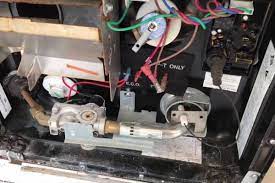 For testing and a few minutes of run time, it will not harm any. Atwood Water Heater Will Not Stay Lit Or Won T Light Fix It