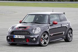 Ayrıca otomobilde 5 ileri ve 6 ileri manuel vites seçenekleri bulunuyor. Mini John Cooper Works Gp 2020 Bakal Hadir Dengan Kuasa Lebih 300hp