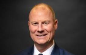 Tom Carty, From the Old Guard to the Schoolyard