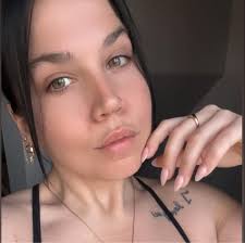 Why is my Boston Terrier vomiting with white frothy bubbles while being  boarded with a friend?