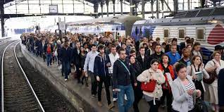 Nous allons faire le 14 juin la. Greve Sncf Du Mercredi 11 Juin 2014 Rer Ter Tgv Et Horaires De Trains Les Conditions Du Trafic