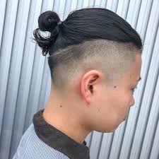 8ヶ月振りのカット もうロングが逆に似合ってましたがリセットということで 刈り上げはセルフでもしてたそうですが刈らせて頂きました フェードにしてるのがポイント 笑 まだ残ってるラインザバームしっかり伸ばして使ってくださいね 笑 ありがとうご