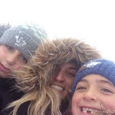 Tara Silva's Instagram, Twitter & Facebook