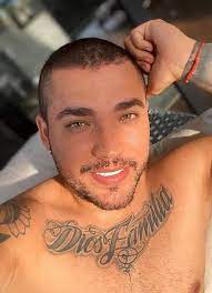 Jessi uribe is an actor and composer, known for jessi uribe & jhonny rivera: Pin By Oscar Martinez On Jessi Uribe Portrait Tattoo Portrait Tattoos