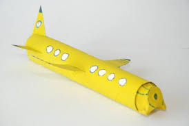 So Baust Du Ein Flugzeug Aus Pappe Flugzeug Basteln Karton Flugzeug Karton Basteln