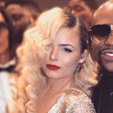 Floyd Mayweather, enamorado: le propuso matrimonio a Anna Monroe, una  bailarina que conoció en su club de strippers