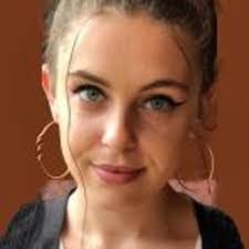 Bailey Marsh's Instagram, Twitter & Facebook