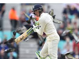 Three overs remaining in the day, that is if india can bowl them all, england are 285/9 at the moment. Listen To Live Commentary England V India 1st Test Cricket365 Com