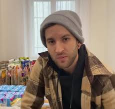 Regina man shares his experiences while in Ukraine during Russian invasion 