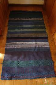 Selber machen teppich aus alten t shirts lilli green. Flickenteppiche Mary S Kitchen