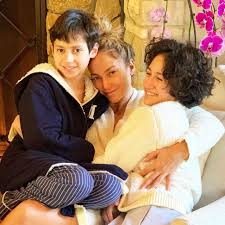 Jennifer lopez / via youtube.com. How Many Kids Does Jennifer Lopez Have Popsugar Family