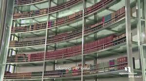 Manajemen perpustakaan adalah proses dan upaya mencapai tujuan perpustakaan dengan mengatur dan memanfaatkan sumber daya perpustakaan yang manajemen perpustakaan merupakan proses pemanfaatan sumber daya manusia dan sumber daya lainnya untuk dapat mengelola bahan pustaka. Mengintip Gedung Baru Perpustakaan Nasional Youtube