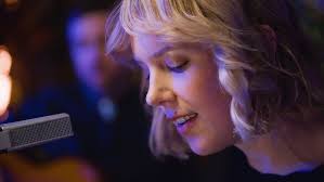 Over the Moon // Nataly Dawn of POMPLAMOOSE