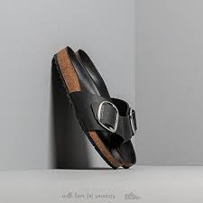 Women's madrid big buckle sandals in black. Damen Sneaker Und Schuhe Birkenstock Madrid Big Buckle Black