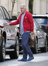 1 день назад · the manhattan townhouse where jeffrey epstein is said to have sexually abused underage girls is set to sell for roughly $50 million, according to a report. Manhattan It Girls In And Out Of The Jeffrey Epstein S Mansion Daily Mail Online
