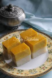 Seri muka durian yang sangat sedap. Kuih Seri Muka Durian Untuk Majlis Tahlil Azie Kitchen