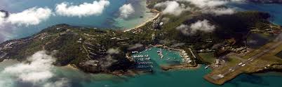 This holiday home features a private pool, barbecue facilities and free private parking. Hamilton Island Great Barrier Reef