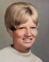 Sharon Lovelace's Instagram, Twitter & Facebook