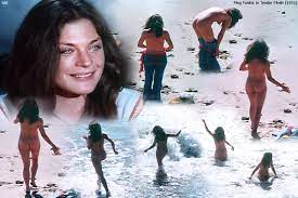 Naked Meg Foster in Welcome to Arrow Beach < ANCENSORED