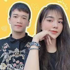 Họ thích tiếp khách và vui vẻ đi đến nhà bạn bè và người quen. Báº¡n Gai HÆ¡n Tuá»•i Me Bong Ä'a Cá»§a Tiá»n Vá»‡ Hoang Ä'á»©c Ngoi Sao