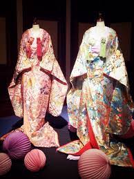 色打掛 右 01 4101 色打掛 左 01 4060 着物ファッション 伝統的な服 ドレス