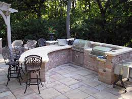 A sunken eating area creates a nice transition between the diners and. 100 Diy Backyard Outdoor Bar Ideas To Inspire Your Next Project Page 4 Of 4