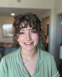 Bethany Carlisle's Instagram, Twitter & Facebook