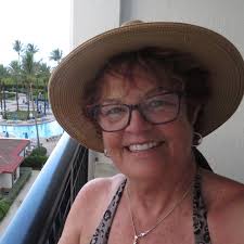 Flying home from Nashville. Scarpetta TV is going to be amazing! I'm beyond  grateful and thrilled. Nicole Kidman and Jamie Lee Curtis are brilliant  (and lovely in every way). As is all