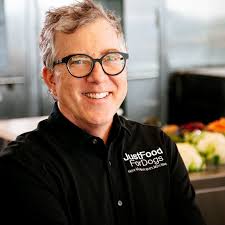 Shawn Buckley's Instagram, Twitter & Facebook