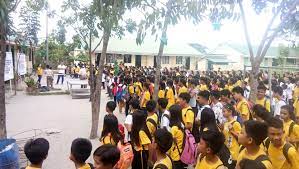 English words for orang ramai include crowd, crowd out, crowds, masses, the crowd, crowd of people, large crowd, crowd pleaser, the masses and crowd of. Orang Ramai In English Malaykosta